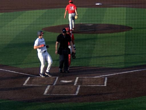 Illinois loses series opener to Ohio State