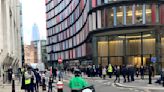 London's Old Bailey court is evacuated after a nearby electrical fire