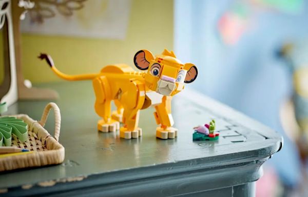 LEGO Debuts a New Slimy Yet Satisfying The Lion King Simba Set