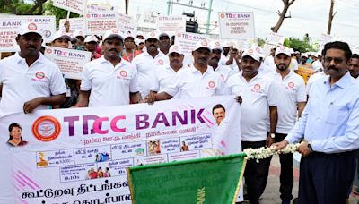 Take safe loans from cooperative societies, Collector appeals to public