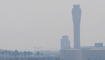 Smoke from California wildfires delays flights at Las Vegas airport