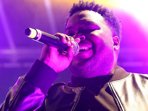 Miami grand jury indicts singer Sean Kingston, mom in $1 million wire fraud scheme