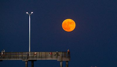 How to see supermoon and partial eclipse over Texas