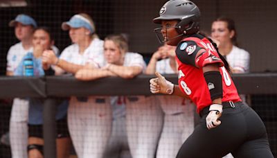 Georgia softball down to last out in finals, makes insane comeback to walk off Regional