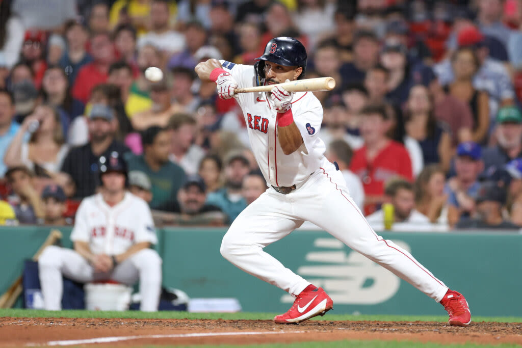 Red Sox Notes: Hamilton, Story, Hendriks, Martin