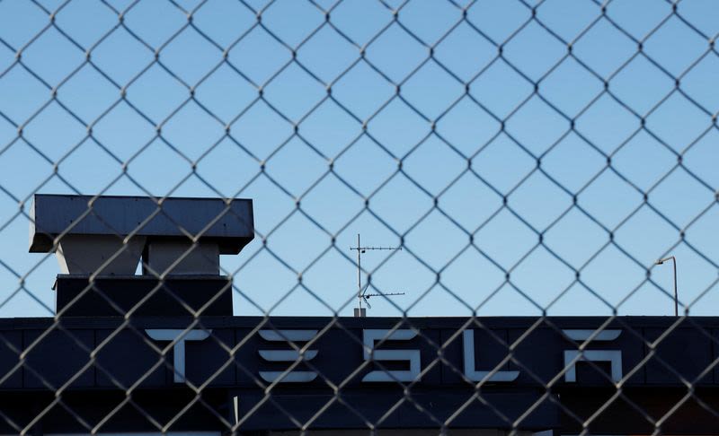 Tesla strike in Sweden heats up as largest union joins fray