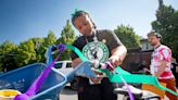 Starbucks Workers United Bus Tour rolls into Eugene as workers rally for better conditions