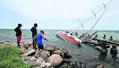 Beryl sale del Caribe tras causar estragos
