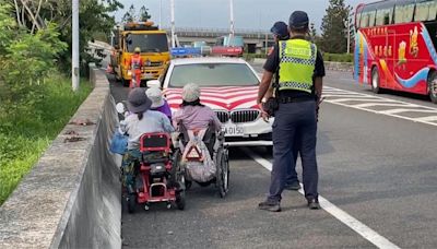 電動輔助自行車誤闖國道 警獲報火速到場護送