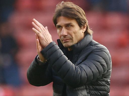 Antonio Conte Appointent Would be 'Crazy' for Chelsea