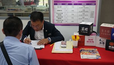 幫助壯世代成功就業 中市東區樂齡徵才夯 | 蕃新聞