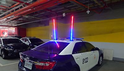 2根閃亮天線插警車頂！台中市警局砸139萬元裝新型警示燈