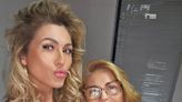 Mãe de Lívia Andrade surge em fotos raras com a filha: 'Beleza vem do DNA'