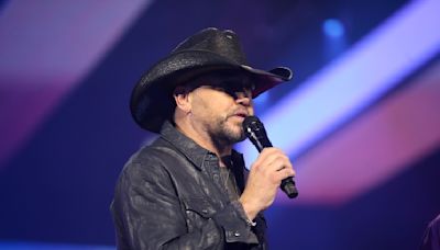 Jason Aldean Dedicates "Try That in a Small Town" to Donald Trump Following Assassination Attempt | Exclaim!