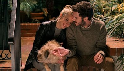 Critics Are Saying This 'Electric' New Netflix Rom-Com Is Going To Be Your Next Binge-Watch