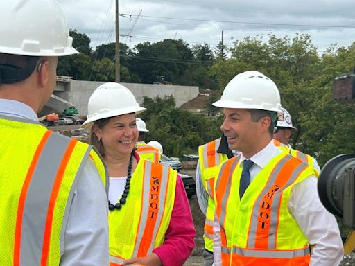 Secretary of Transportation Pete Buttigieg visits East Lansing construction project - The State News