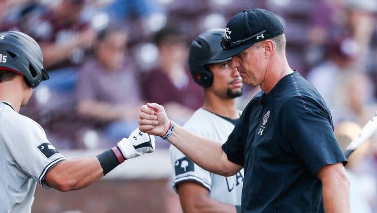 South Carolina baseball's rally in 7th, 8th innings rescue SEC series win over Missouri