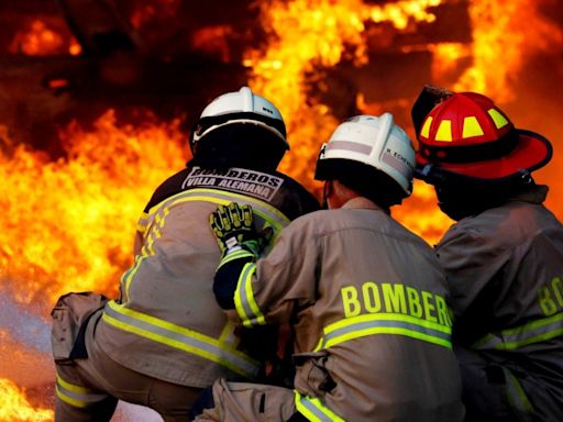"Estamos devastados": Comandante de Bomberos por detención de voluntario acusado de incendios en Valparaíso