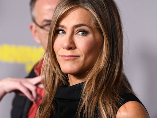 Jennifer Aniston’s Story About Instantly ‘Falling in Love’ With Rescue Dog Tugs at the Heartstrings