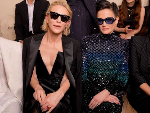 Eva Green y Cate Blanchett ocultan sus ojos en el desfile de Armani: cuchicheos y confidencias en primera fila