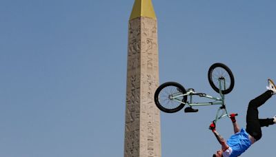 In Paris they do the cancan - even on a bike