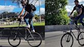 “¿Cómo hace para frenar?”: hombre en bicicleta de tres metros sorprendió al pasearse por Bogotá