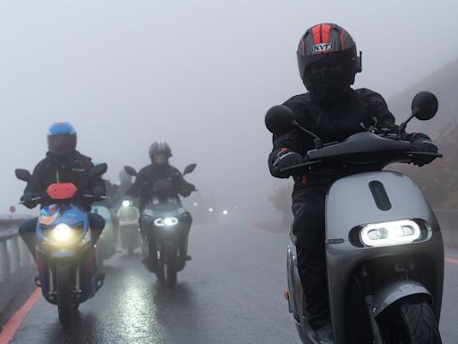 Gogoro 雨天智慧模式教學介紹：限制溫和動力輸出，溼滑路面騎乘更安心