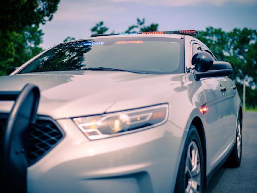 Merritt Parkway southbound in Stratford closed after wrong-way crash, police say