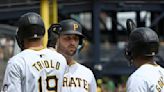 Pirates' bullpen blows another big lead, as Giants rally with 5-run 8th to win series