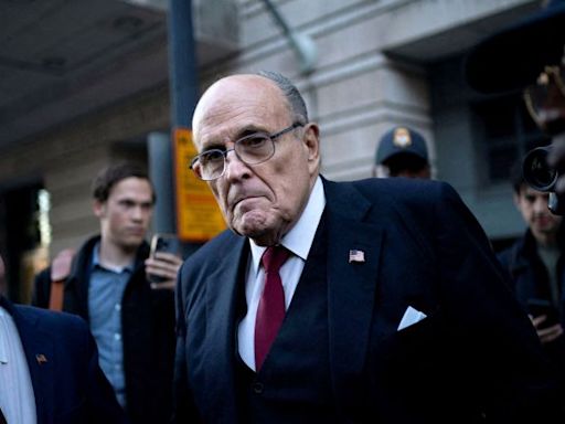 Angry creditors want Giuliani’s assets taken out of his control | CNN Politics