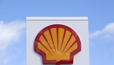 Shell (SHEL) to Expand LNG Portfolio With Pavilion Energy Deal