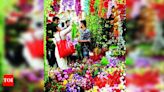 Bombay High Court Directs Authorities to Respond on Ban of Plastic Flowers Less Than 100 Microns | Mumbai News - Times of India