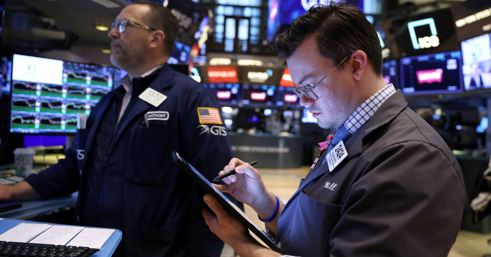 Stocks rebound to close higher but Dow down for the week