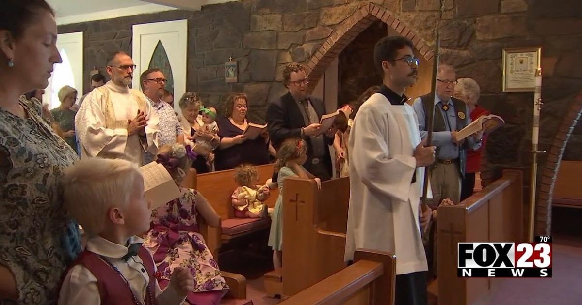 Barnsdall St. Mary's Catholic Church holds mass after deadly tornado hits city