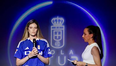 El Oviedo, a lo clásico: la renovación más esperada y una camiseta de un 'azul sin pijaes'