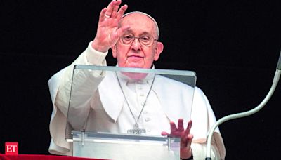 Pope Francis says world's democracies in bad health