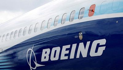 Boeing firefighters approve new contract deal
