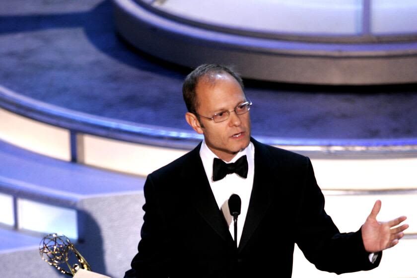 20 years ago at the Emmys: David Hyde Pierce keeps his streak alive