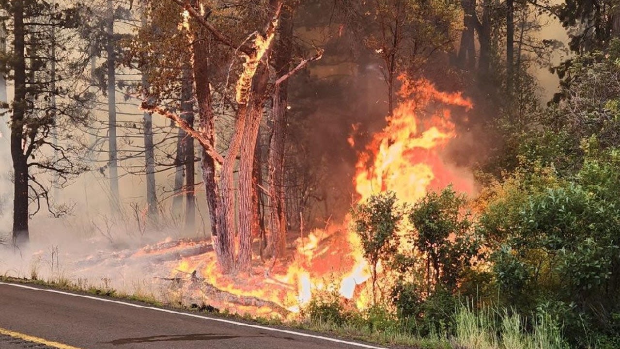 US 12 closed near Rimrock due to fire burning in Yakima County