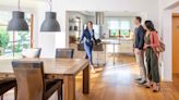 I’m a Real Estate Agent: 8 Things Buyers Should Always Do at an Open House