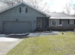 4616 Catlin Dr, Richmond Heights OH 44143