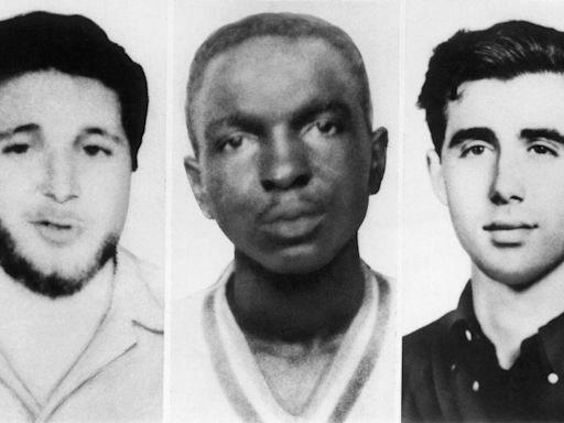 Arde Misisipi: el brutal asesinato de tres activistas que expuso el horror de los crímenes del Ku Klux Klan