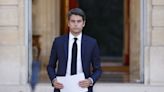 Macron pede que primeiro-ministro francês permaneça no cargo 'por enquanto'