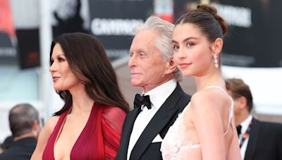 La hija de Catherine Zeta-Jones y Michael Douglas ya es actriz: su primer proyecto junto a esta estrella de Hollywood