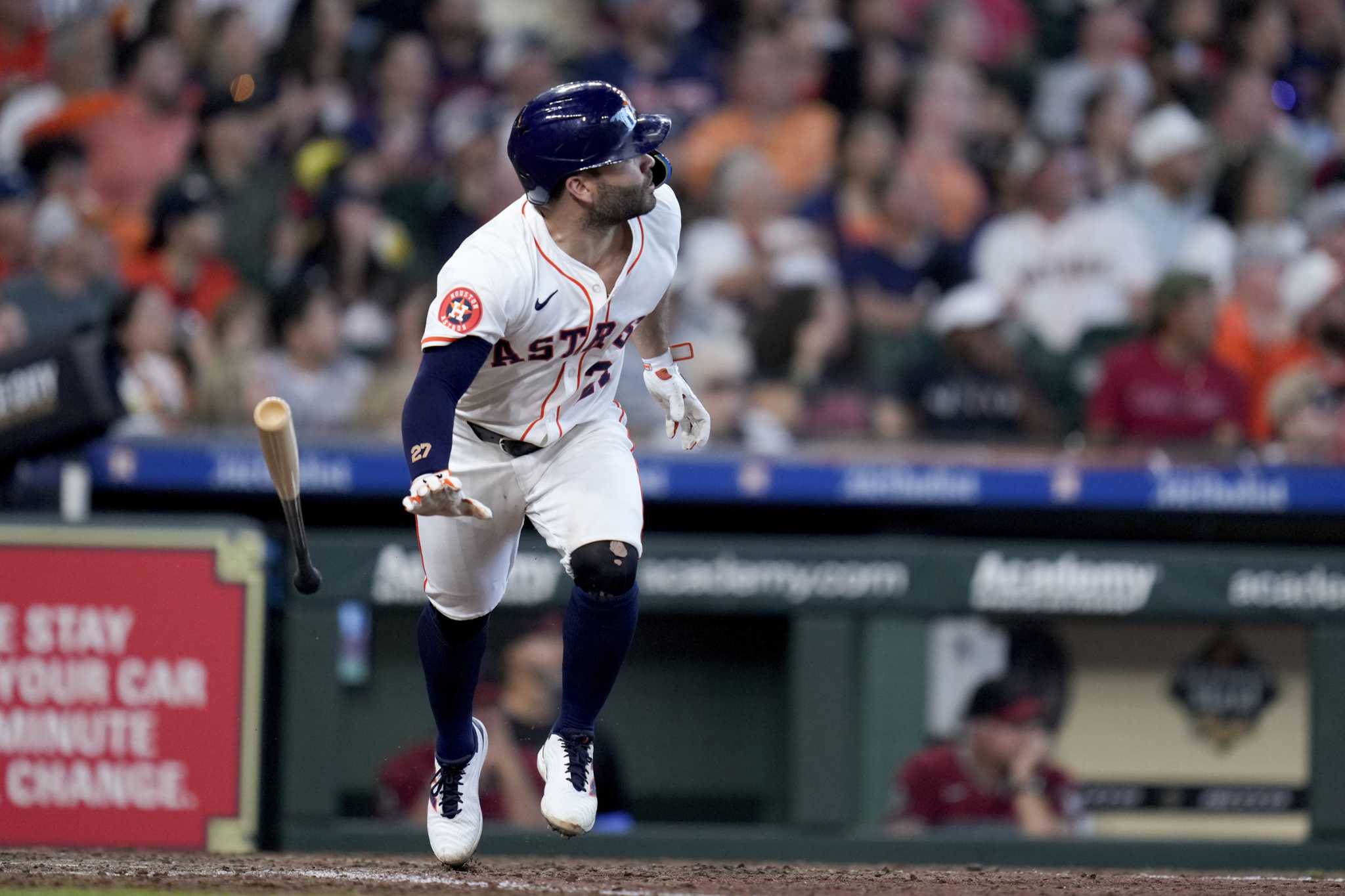 Altuve and Peña homer in Astros' 11-5 win over scuffling Diamondbacks