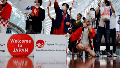 Japan’s luxury boom sparks wishful China thinking