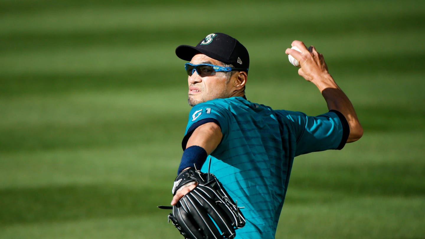 Seattle Mariners' All-Time Duo Being Chased in Baseball History By Yankees Stars