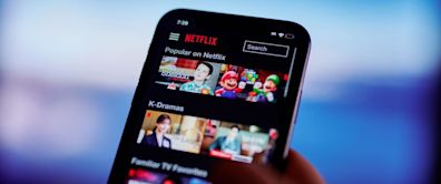 Heard on the Street Friday Recap: Netflix Pivots