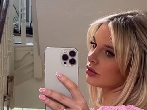 Helen Flanagan's three-word verdict as she stuns in pink filming Celebs Go Dating after 'difficult' ex update