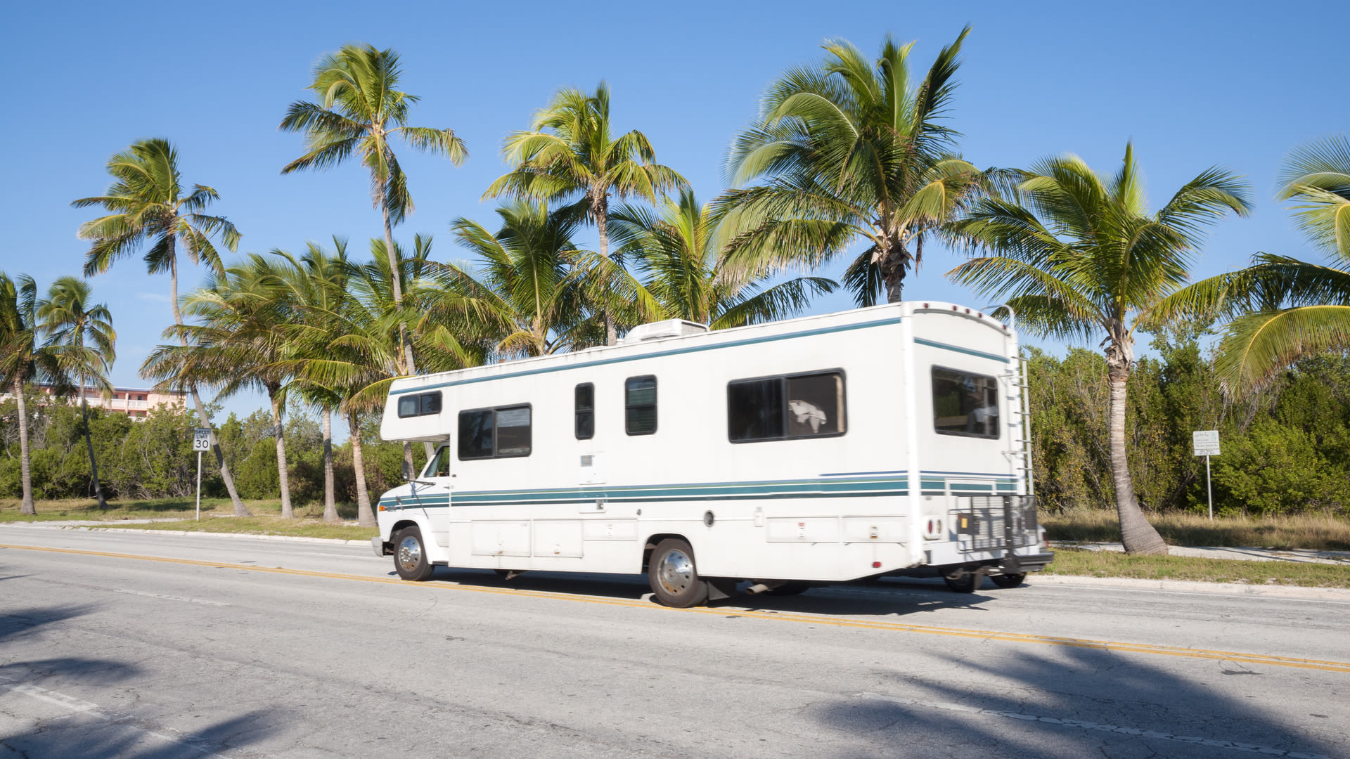 RV Retirement in Florida: A Cheaper Alternative to Housing? Let’s Take a Look